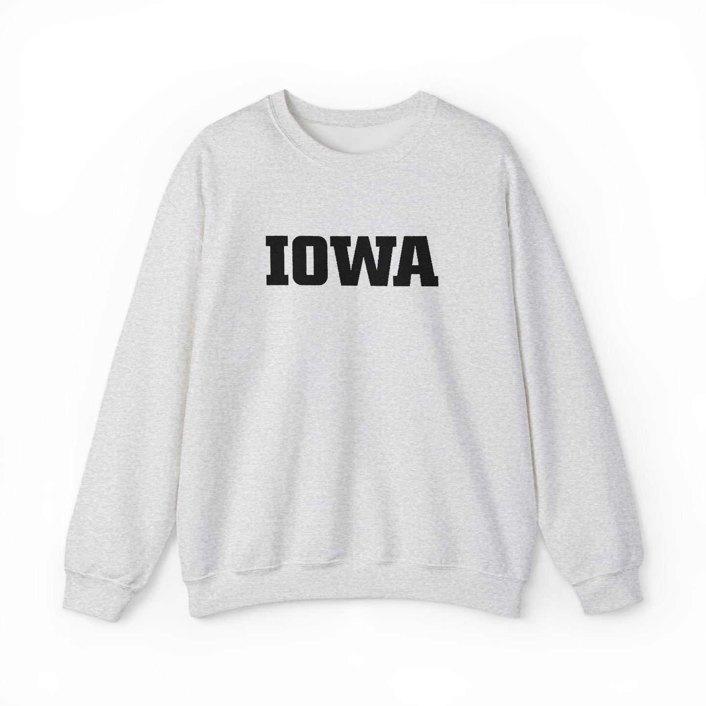 IOWA - Embroidered - Unisex Heavy Blend™ Crewneck Sweatshirt