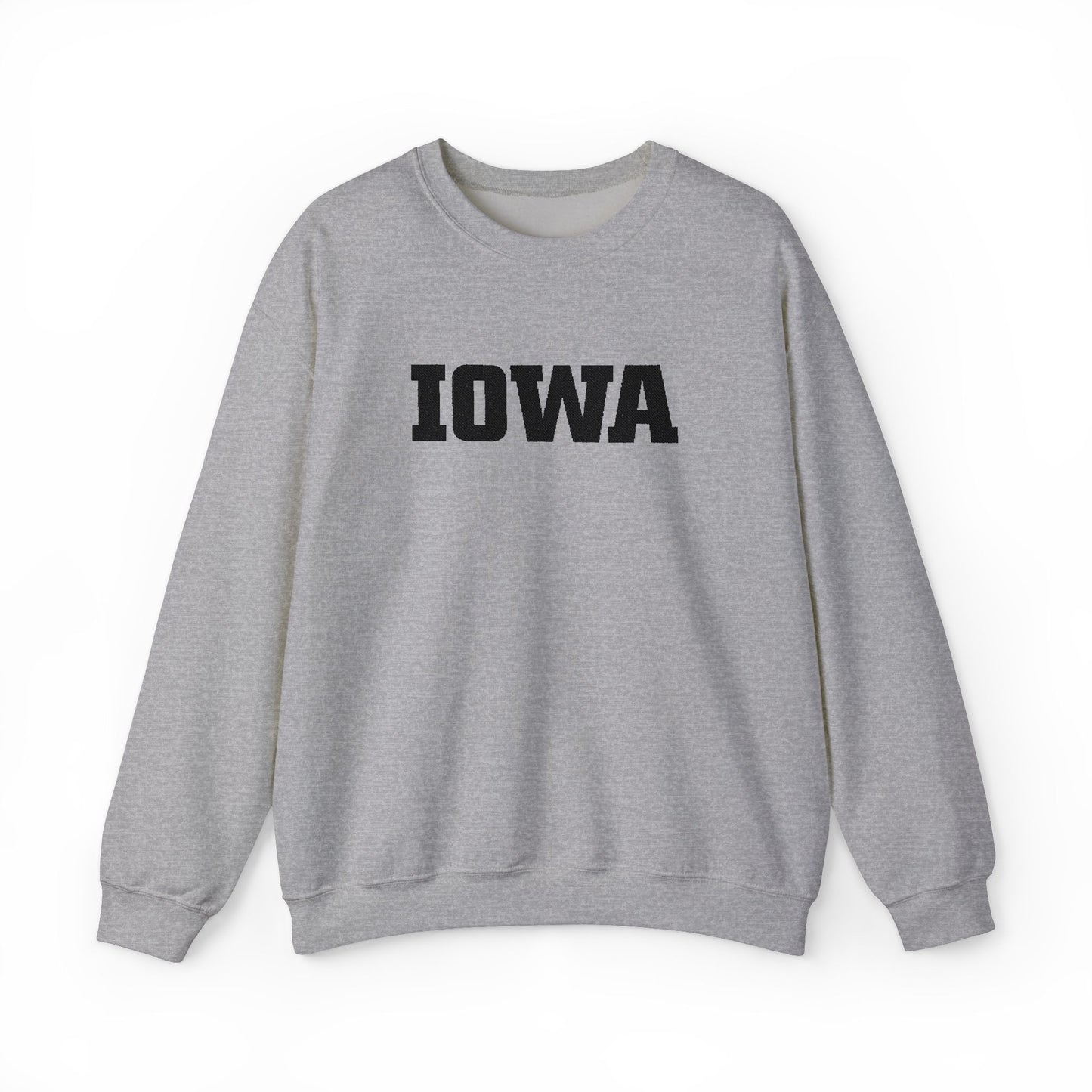IOWA - Embroidered - Unisex Heavy Blend™ Crewneck Sweatshirt