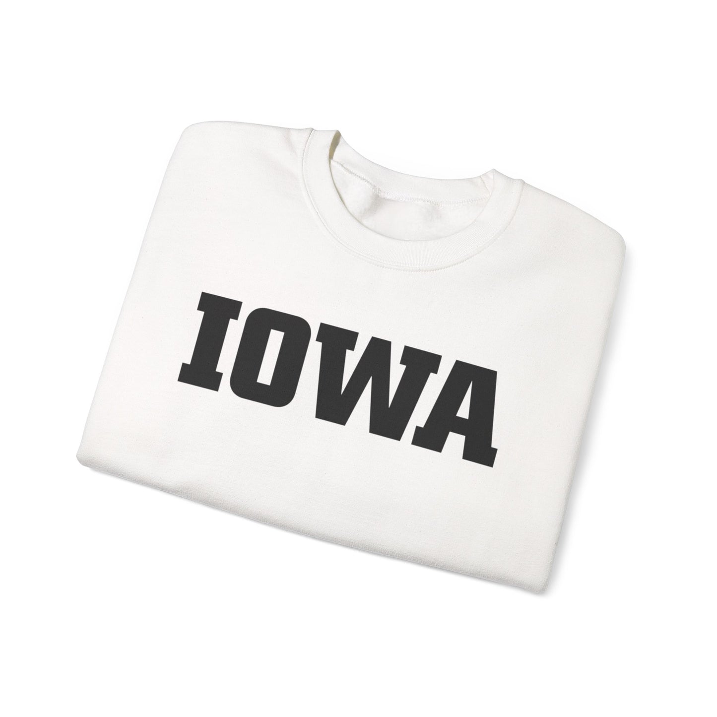 IOWA - Embroidered - Unisex Heavy Blend™ Crewneck Sweatshirt